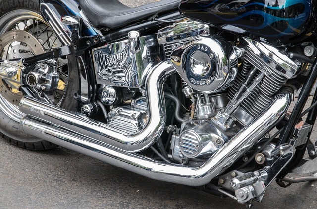 motorcycle-3135467_1280.jpg